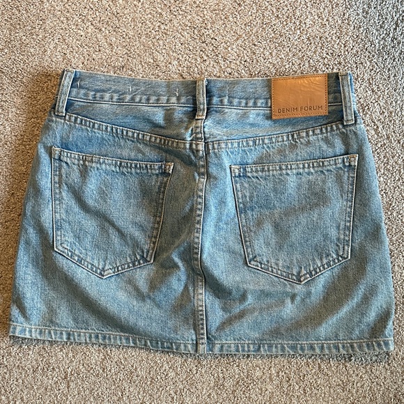 Aritzia The 90’s Ricci Denim Mini Skirt - Picture 2 of 4